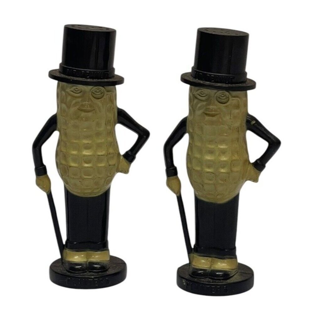 Vtg PLANTERS PEANUTS Mr. Peanut Plastic Salt & Pepper Shaker Set w/ Stoppers